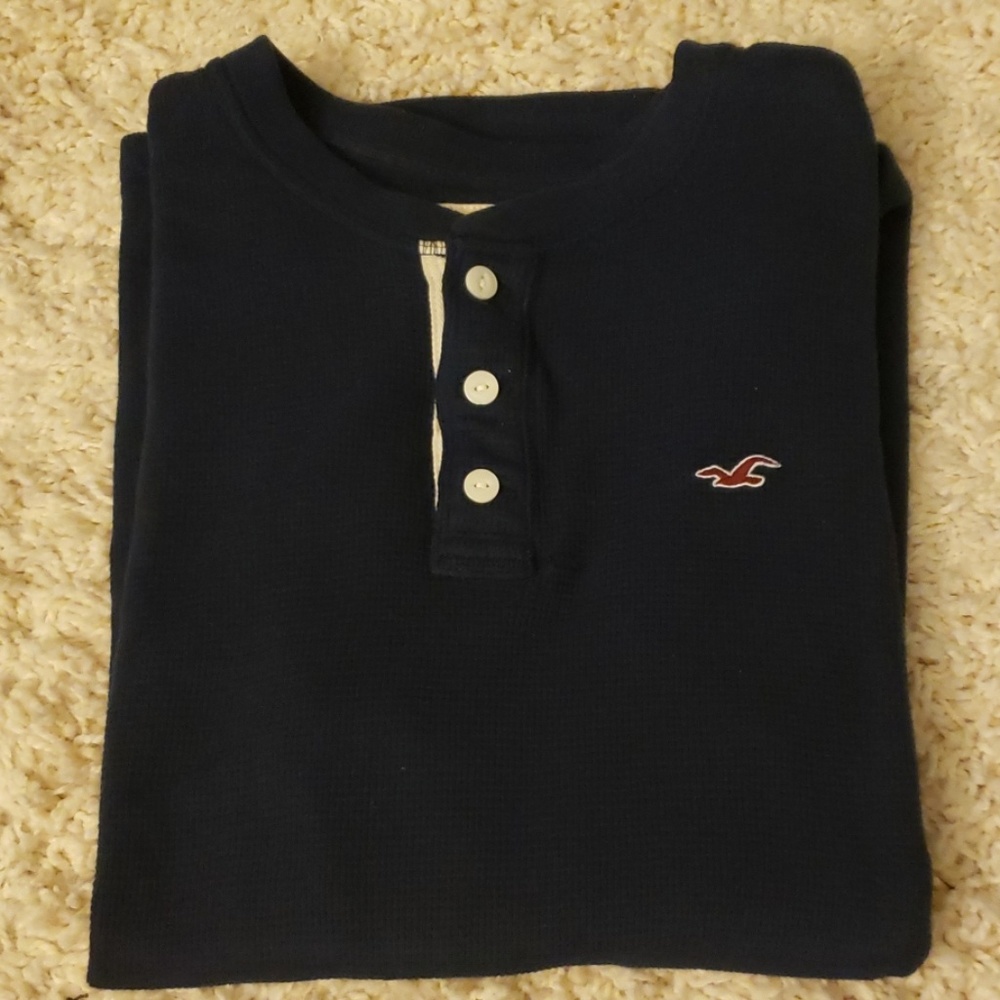 Hollister Men's Navy Button Long Sleeve